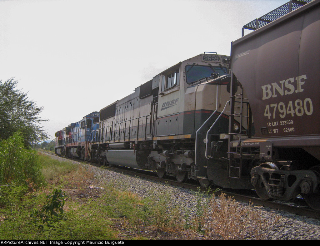 BNSF SD70MAC Executive Locomotive